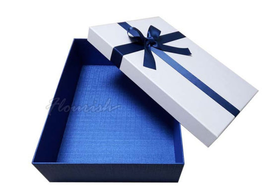 Boîte élégante d'emballage de cadeau de carton de couleur de marine avec la fermeture de ruban