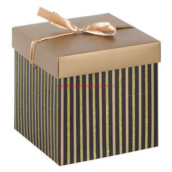 Boîte de papier d'emballage de cadeau surprise surprise de gâteau au chocolat de festival saisonnier de grande taille de papier d'aluminium